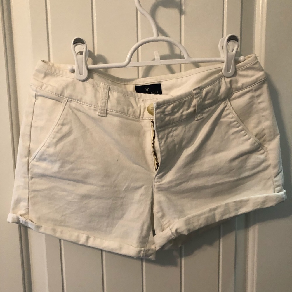 White American Eagle Shorts